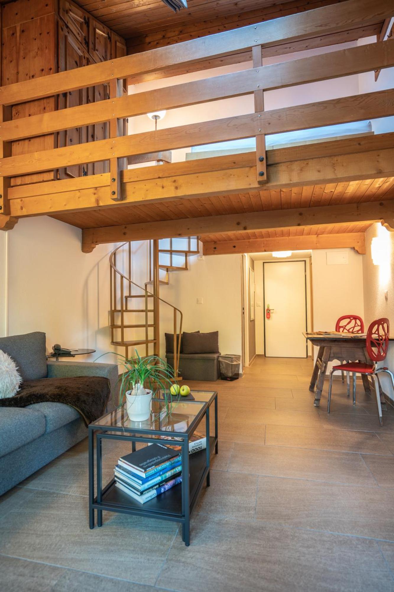 Hotel Des Alpes فيلمز المظهر الخارجي الصورة