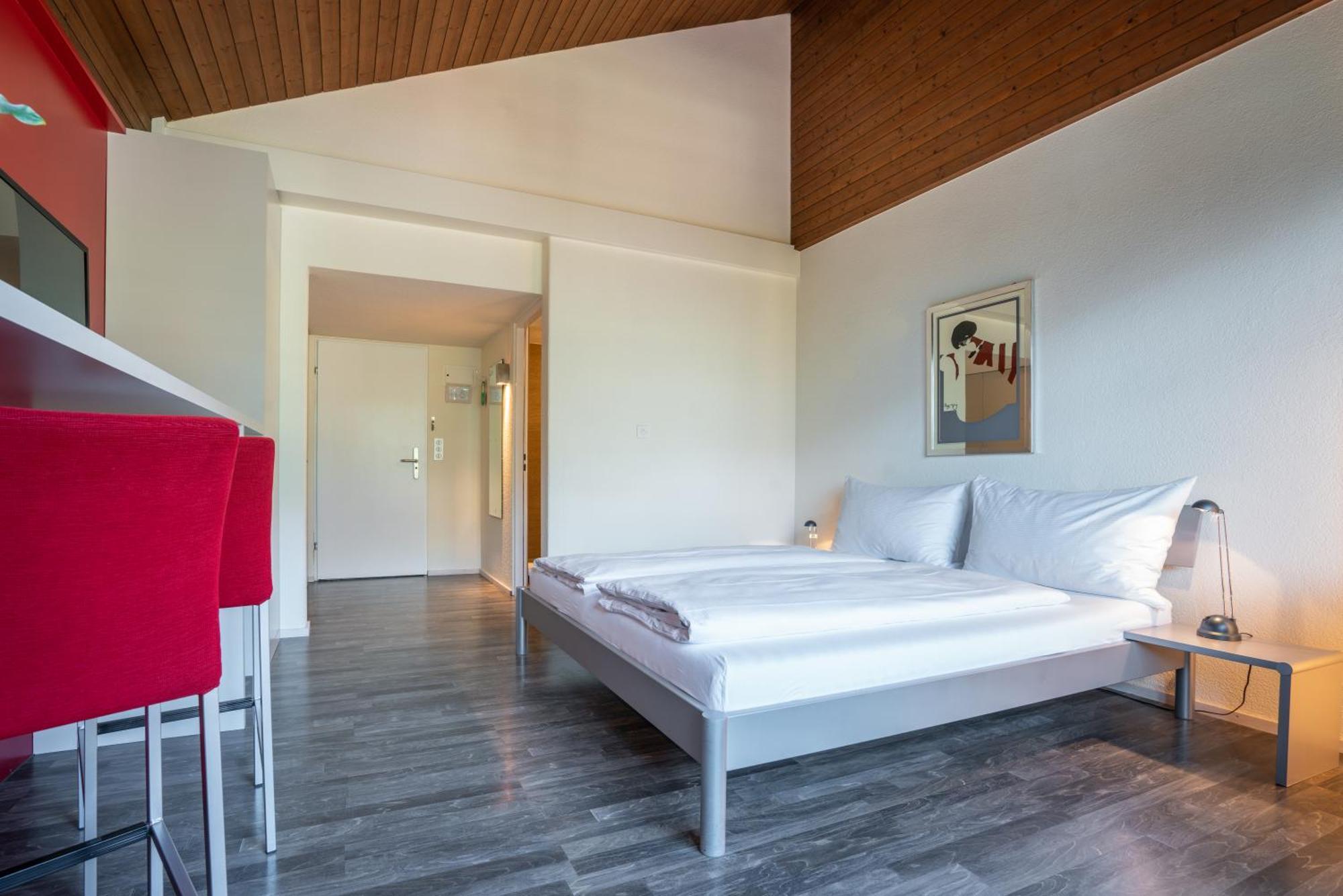 Hotel Des Alpes فيلمز المظهر الخارجي الصورة