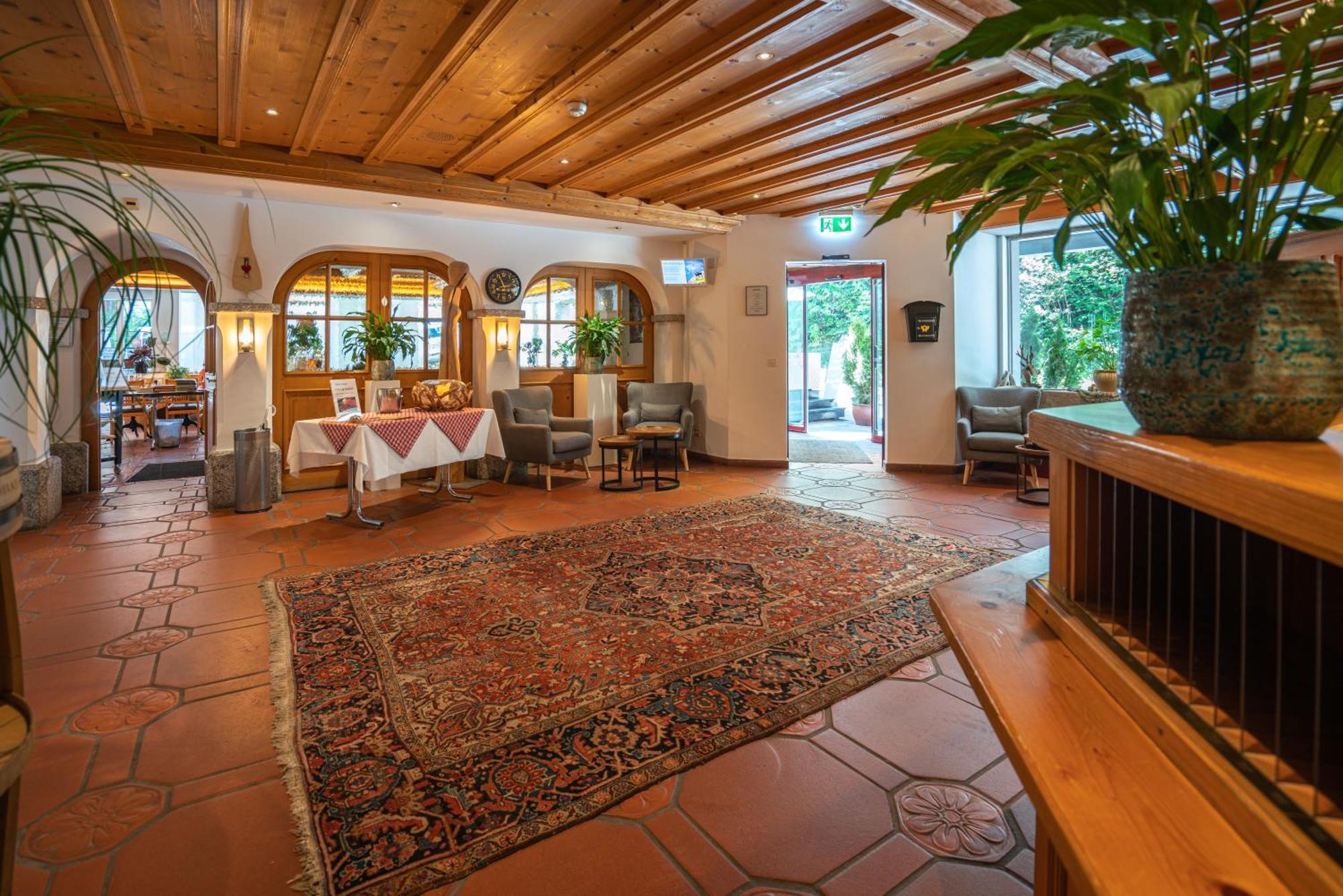 Hotel Des Alpes فيلمز المظهر الخارجي الصورة